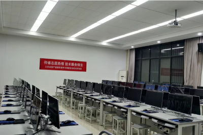 南京理工大學信創實訓教室圓滿落成，助力計算機軟硬件與網絡技術開發教育